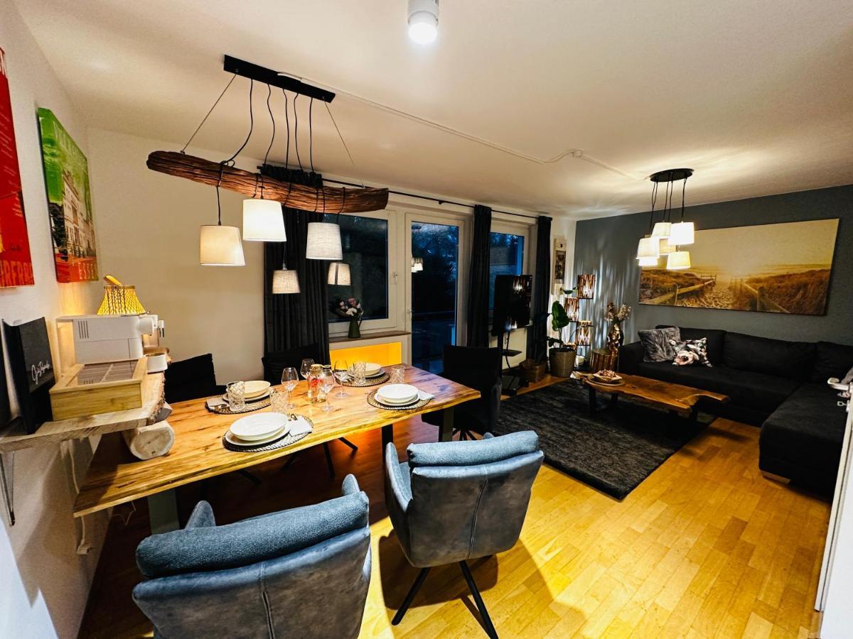 Apartament Stilvoll-Mit Balkon- Zentral - Netflix-Nespresso Essen Zewnętrze zdjęcie