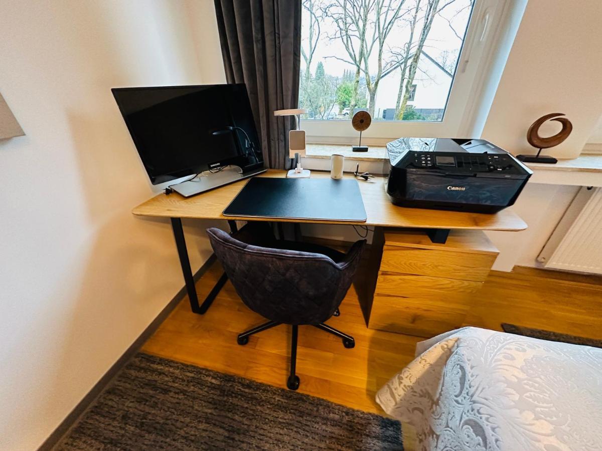 Apartament Stilvoll-Mit Balkon- Zentral - Netflix-Nespresso Essen Zewnętrze zdjęcie